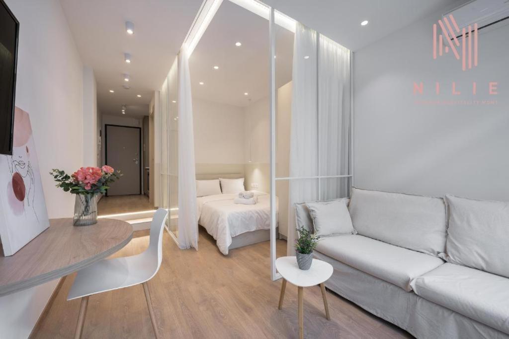 V1 Boutique Rooms, Nilie Hospitality Mgmt 塞萨洛尼基 外观 照片