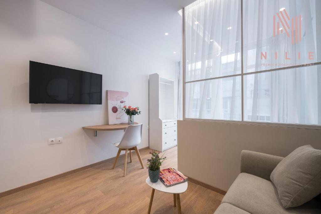 V1 Boutique Rooms, Nilie Hospitality Mgmt 塞萨洛尼基 外观 照片